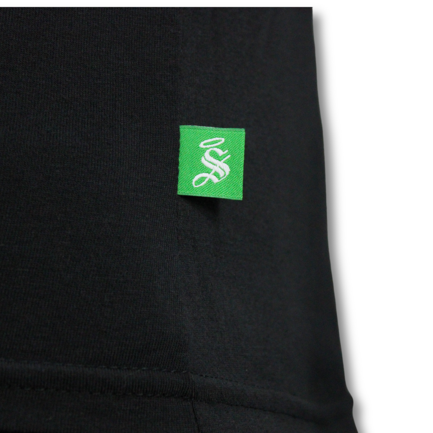GRAFFITI CREST T SHIRT
