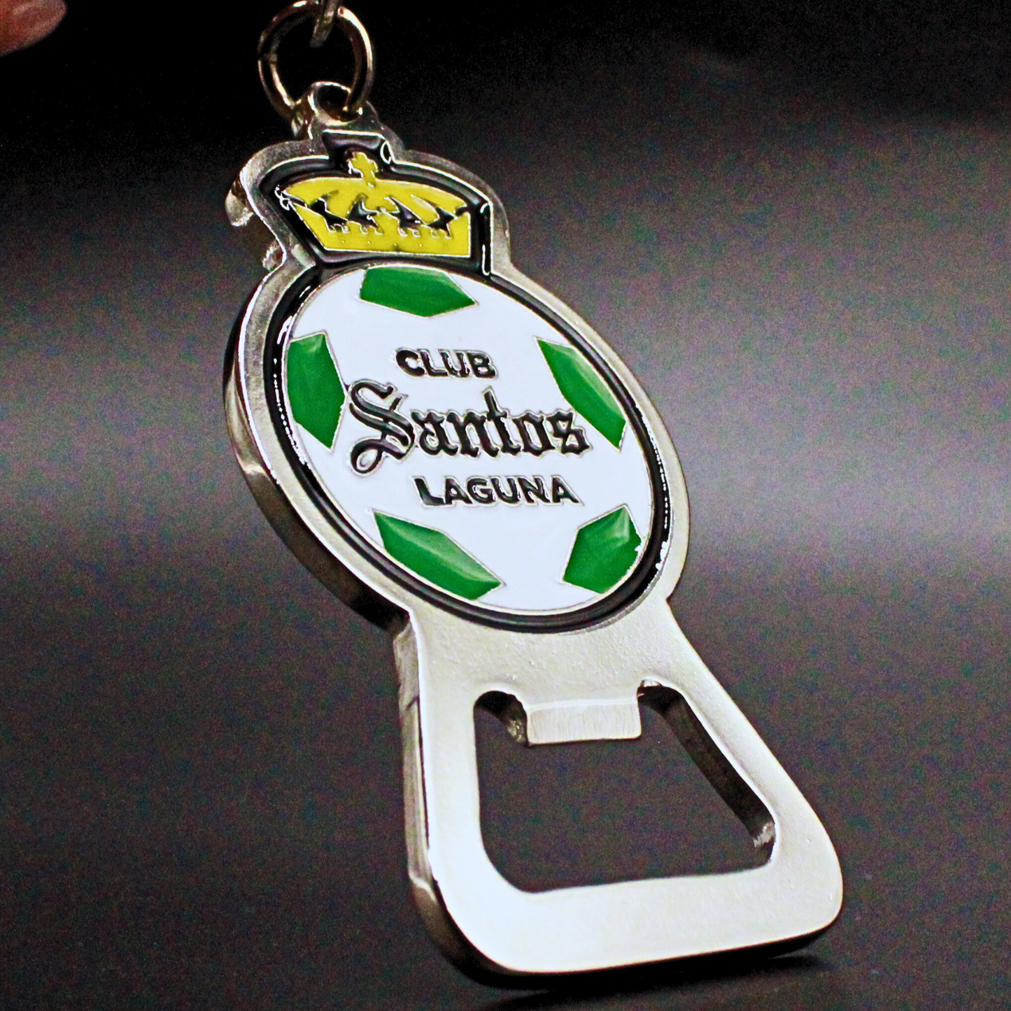 KEYRING WITH BOTTLE OPENER CLUB SANTOS LAGUNA
