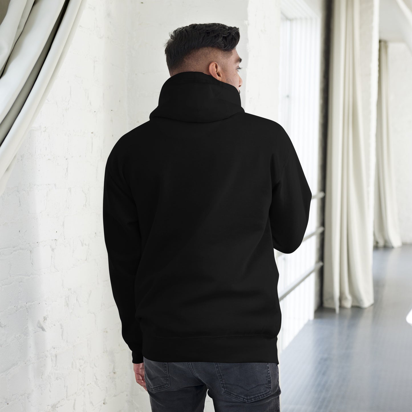 1983 UNISEX HOODIE